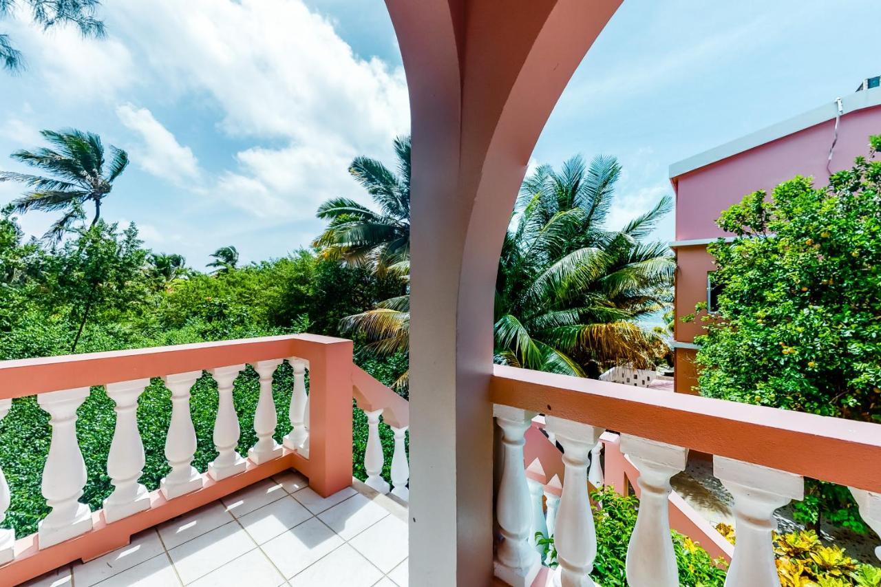 סן פדרו Coral Reef Condo מראה חיצוני תמונה